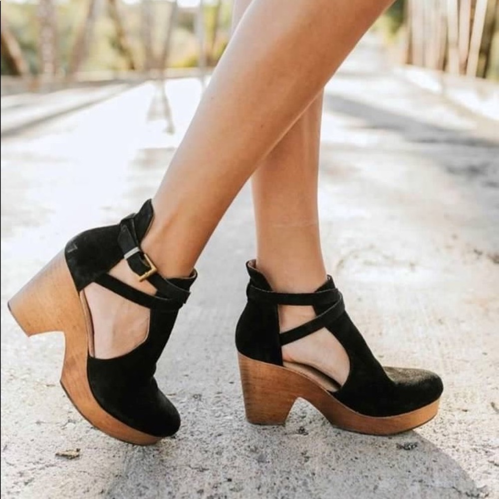 Free People Clogs size 39